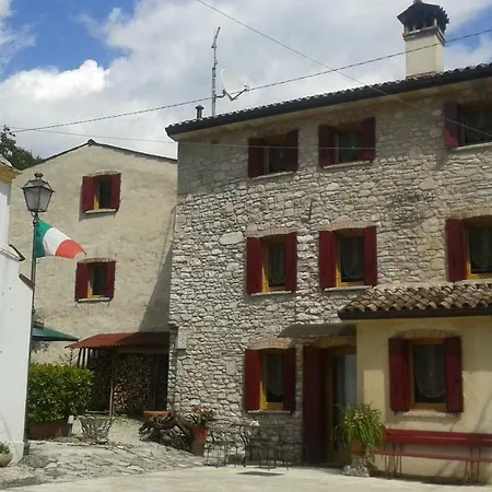 Sottocroda House * Revine Lago